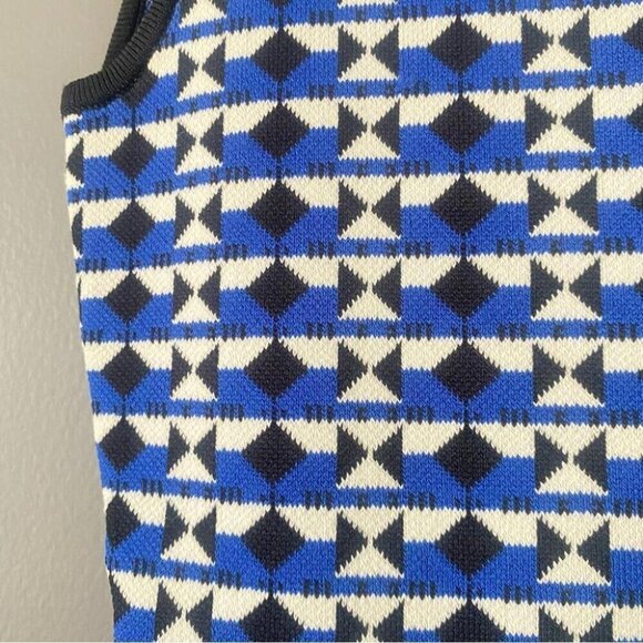 Modern Prep Peplum Top BCBG Knit Jacquard Structured Geometric Print - Picture 4 of 13